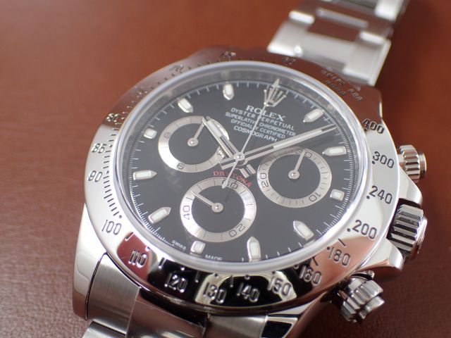 とてもスマート！メタルベゼルのデイトナ！　Ref.116520