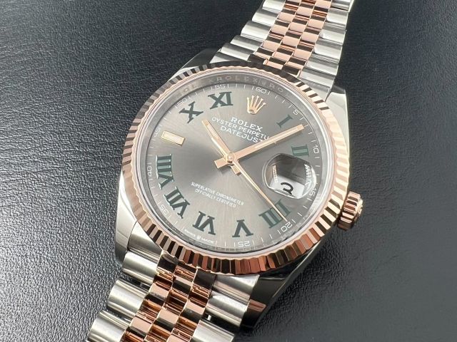 スレートローマが人気！　Ref.126231