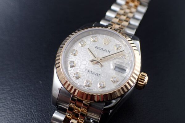 現在では廃盤となった【サイズ】と【ダイヤル】が魅力的！　Ref.179173G