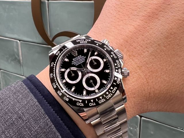 黒文字盤の人気も健在です！　Ref.116500LN　梅田　大阪