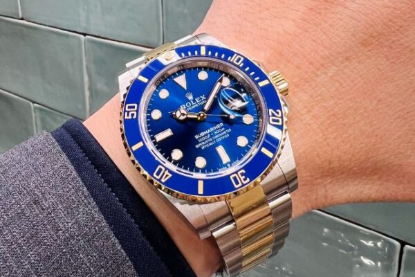 ロイヤルブルーがオススメ！　Ref.126613LB